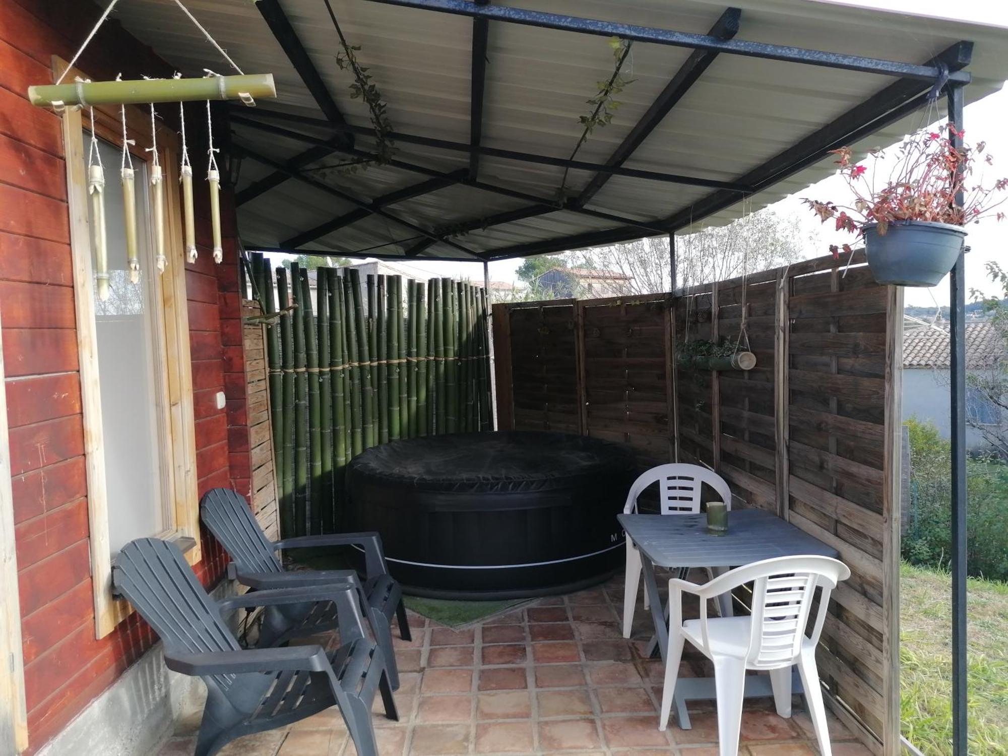 Charmant Chalet Pour 2 Personnes Spa Prive Massillargues-Attuech Bagian luar foto